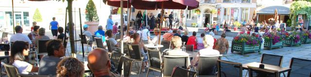 bar-spectacle-place-de-la-rsistance-mairie-dallevard-les-bains.jpg