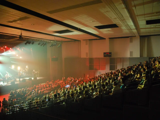 spectacle-pliade-mairie-dallevard-les-bains.jpg